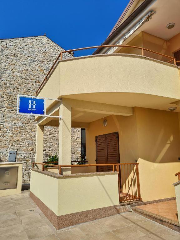 Apartments Manuel Novigrad Istria 外观 照片